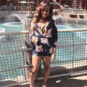 Meet your Posher, Candace